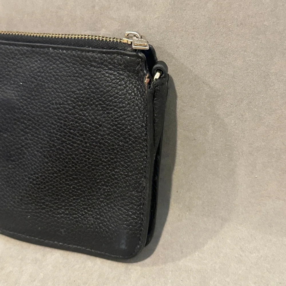 Coach Black Pebbled Leather Zip Top Wristlet Gold Logo Pouch Wallet